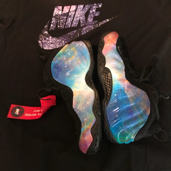 Alternate galaxy foamposite - Picture 3 of 4